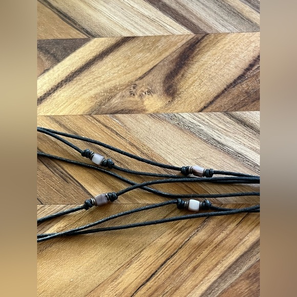 Silpada Open Filigree Oval Pendant Sterling Silver & Cord Necklace - Picture 3 of 4